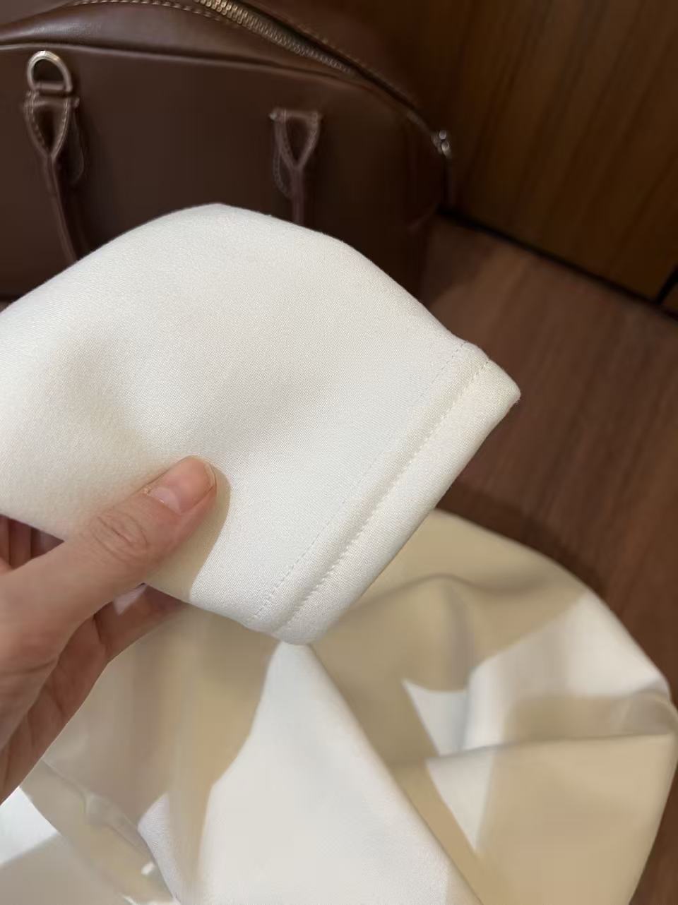 Fleece-lined loose-fit slit hem base layer top