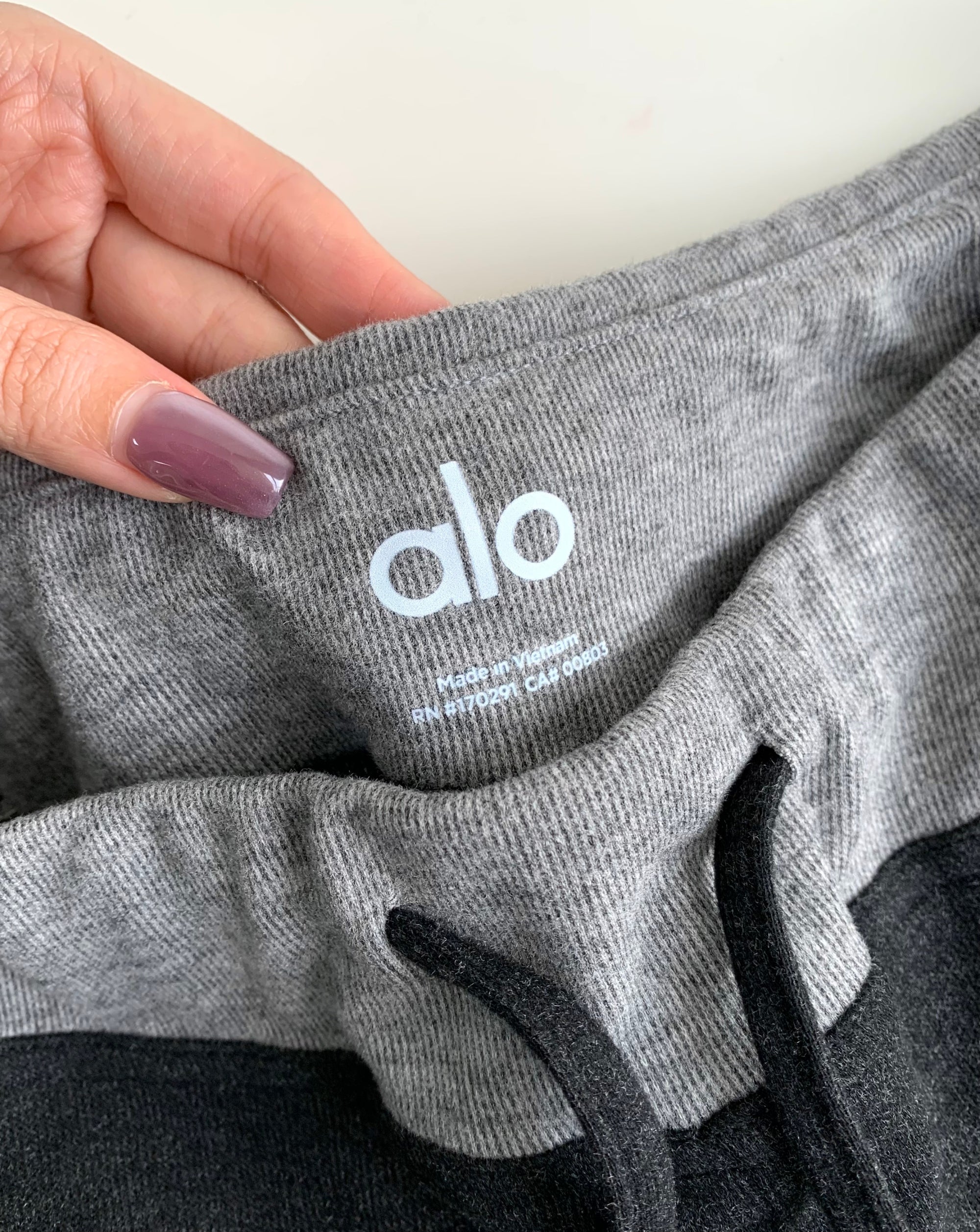 Ultra Draped Loose Straight-Leg “Shaking” Pants