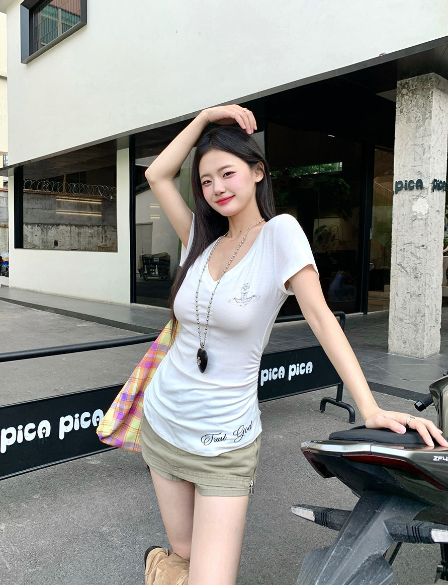 Minimalist V-Neck Fitted Top