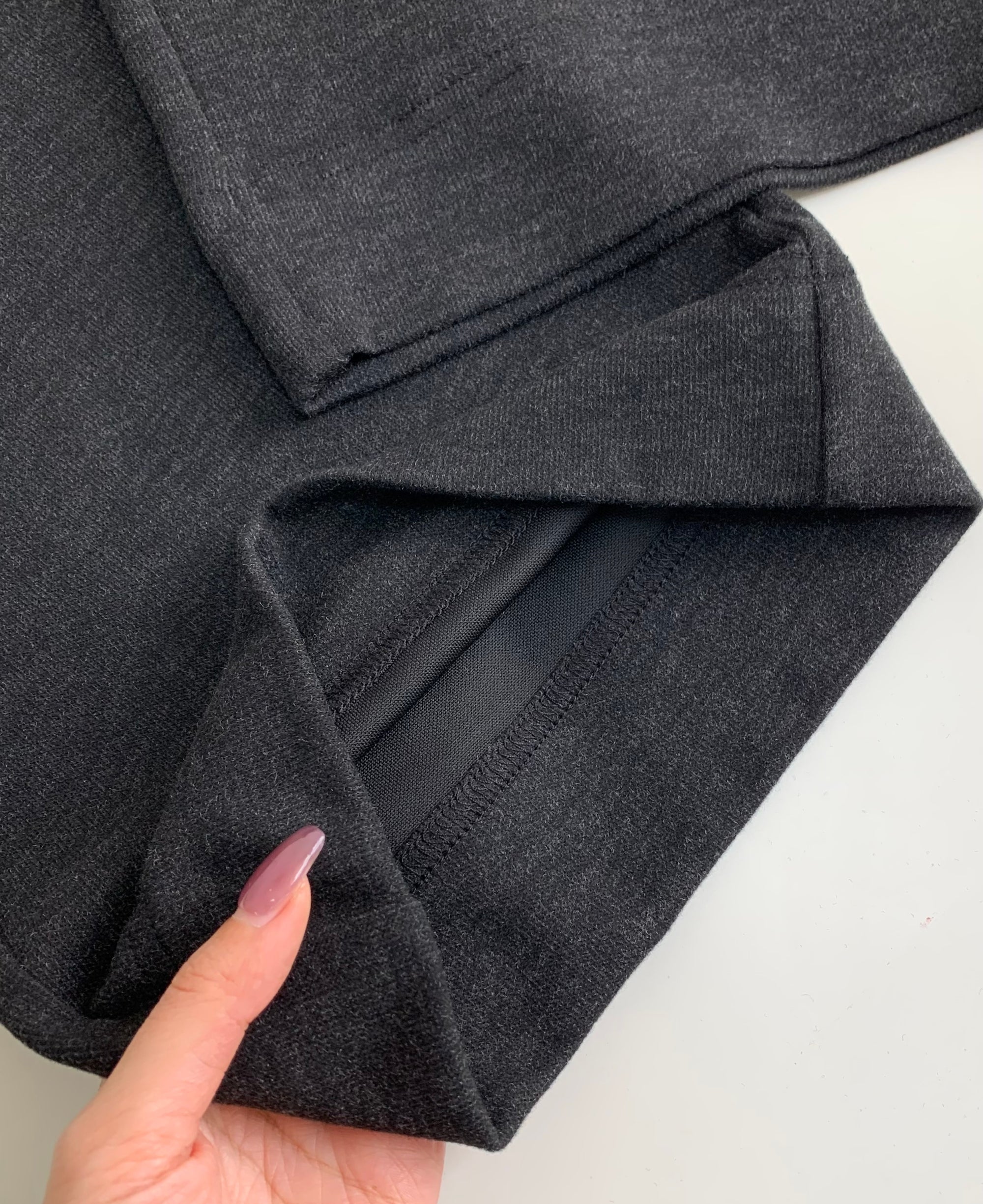 Ultra Draped Loose Straight-Leg “Shaking” Pants