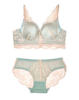 Luxurious and Elegant Lace Deep V Wire-Free Bra