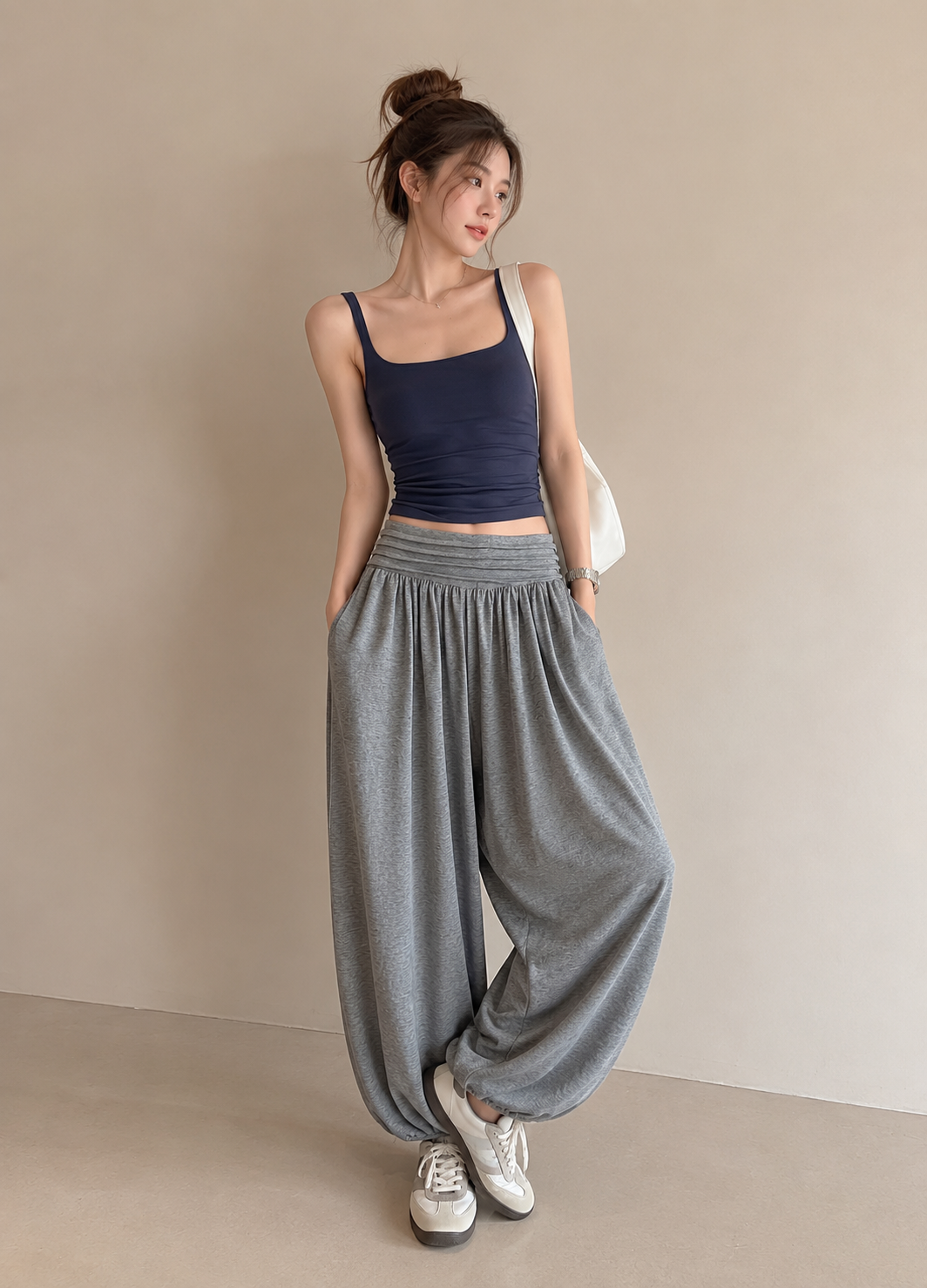 Relaxed Cropped Harem Pants