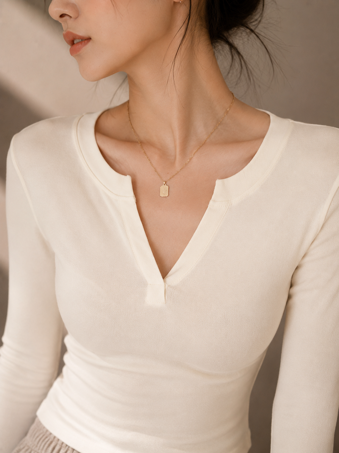 Korean AMTN Upgraded V-Neck Fleece-Lined Base Layer