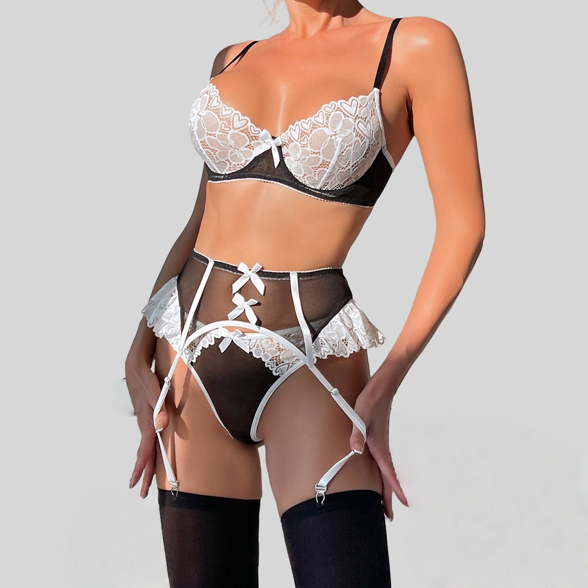 EuropeanandAmericanSexyWIREFREELaceLingerieSet(withStockings)