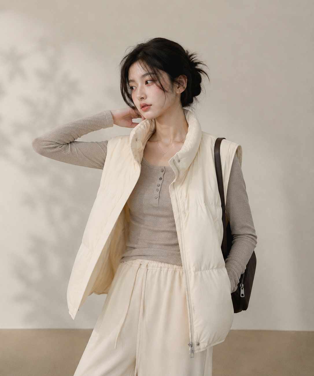 Korean Style 90% White Duck Down Vest