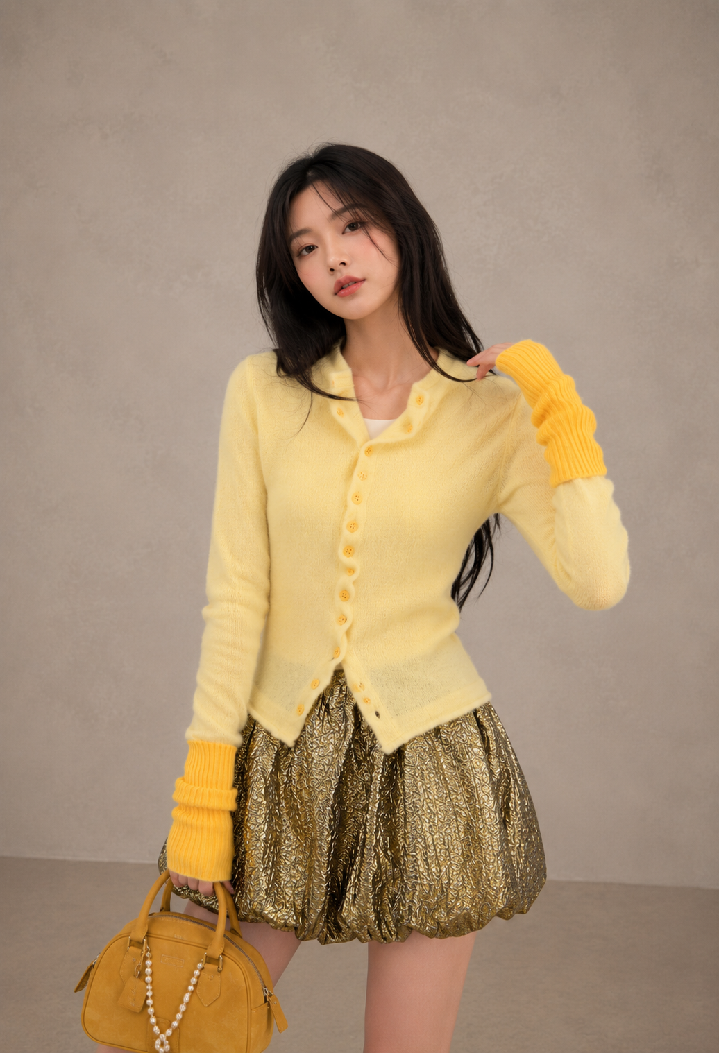 Contrast Wave-Edge Knit Cardigan
