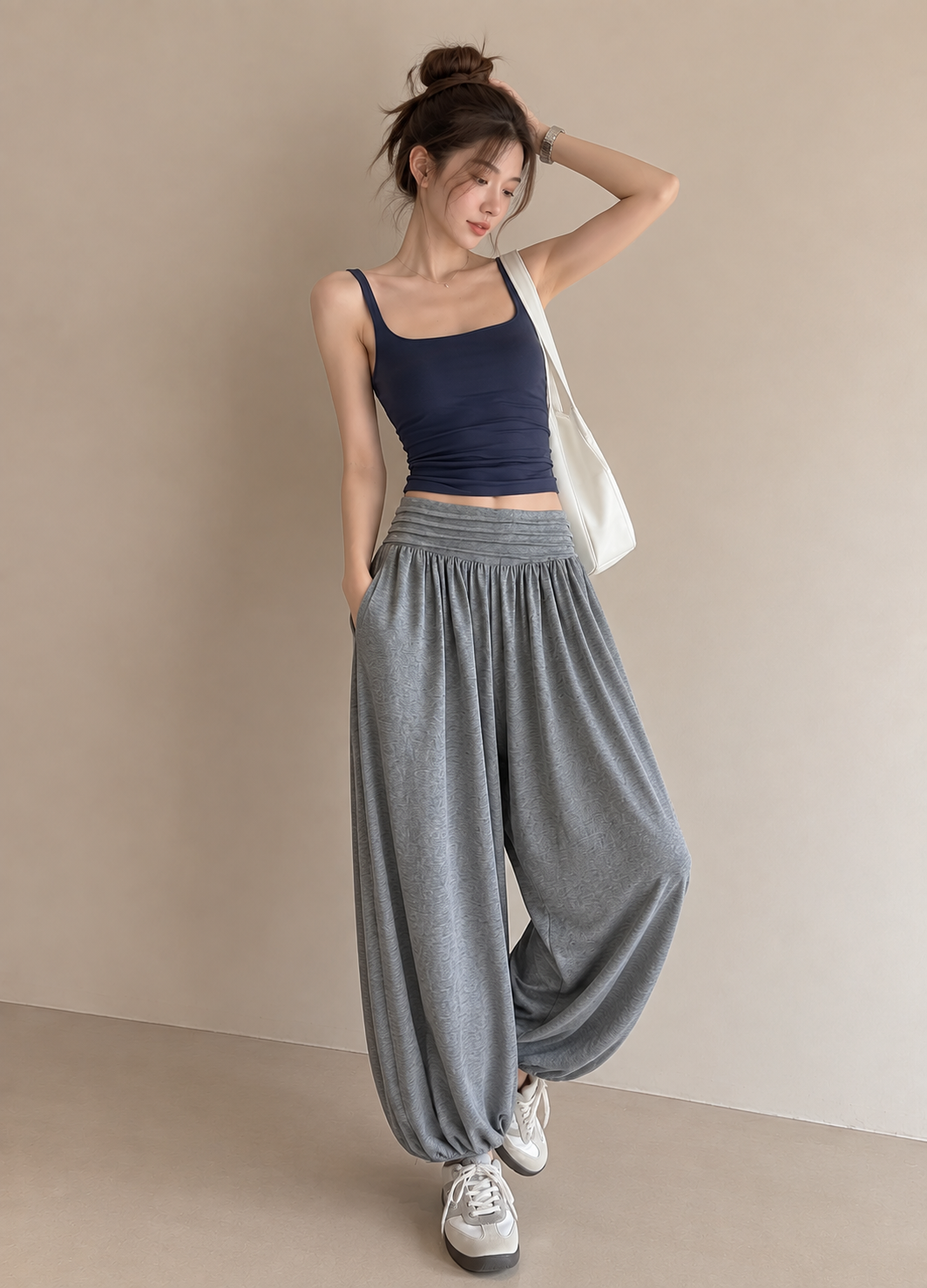 Relaxed Cropped Harem Pants