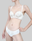 Palm Support Flat Chest Specialist Explosive Busty Bra