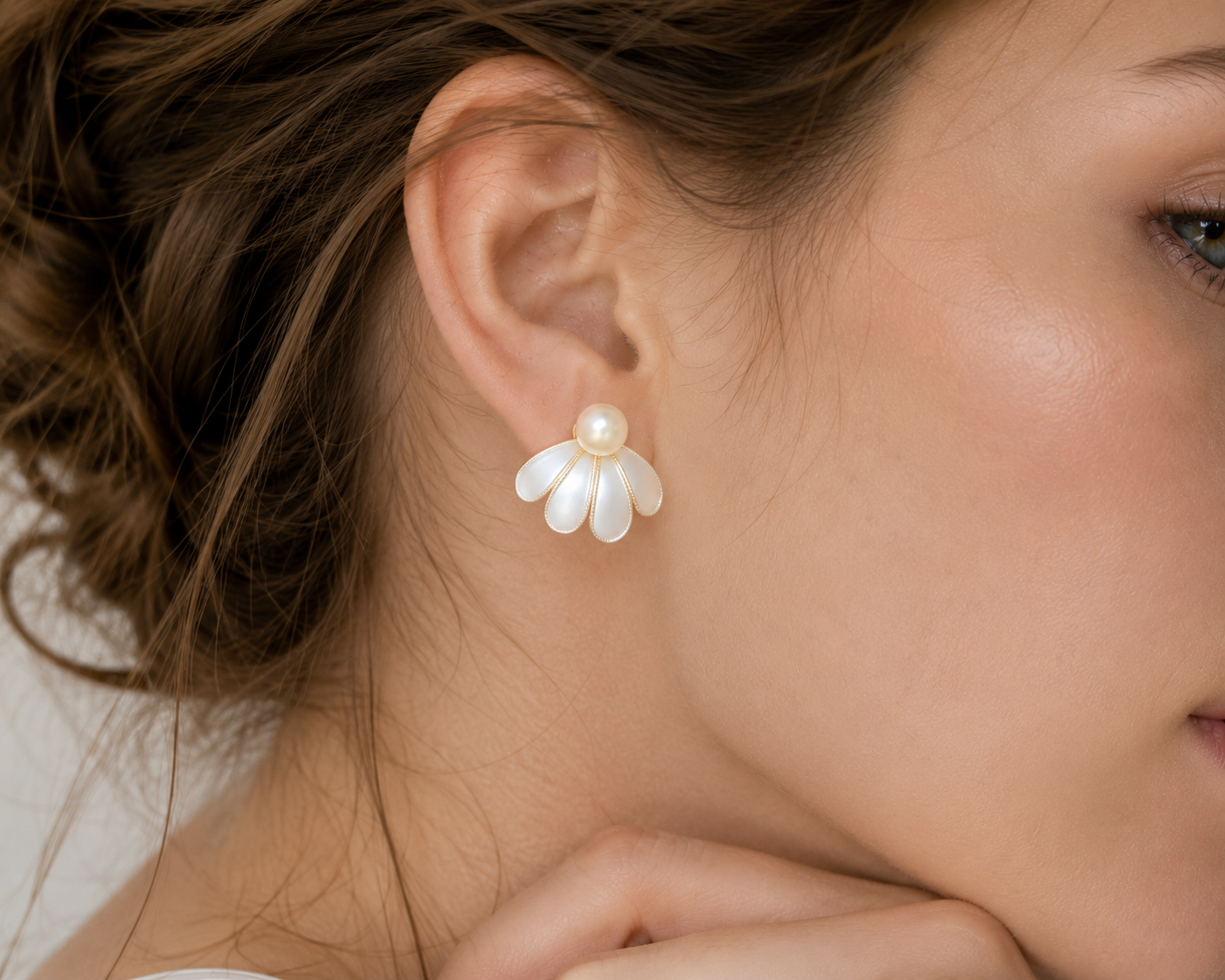 Brushed Petal Pearl Stud Earrings