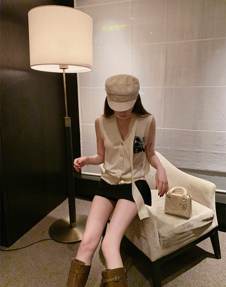 3D Camellia V-Neck Wool Blend Vest