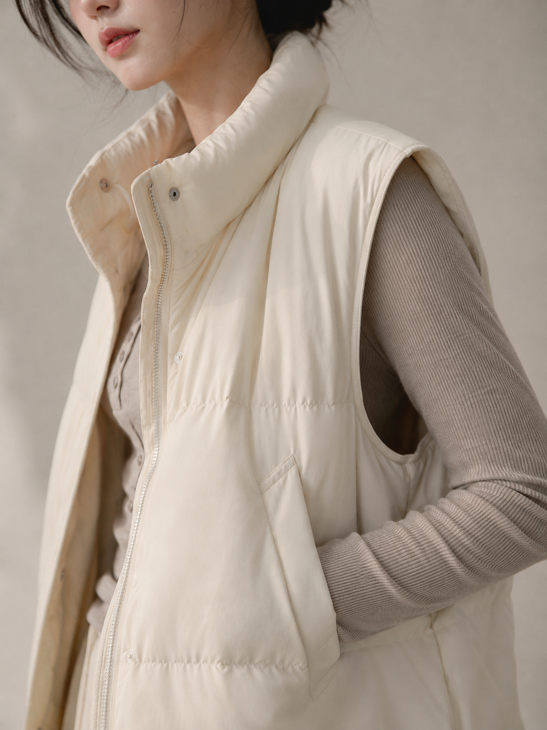 Korean Style 90% White Duck Down Vest