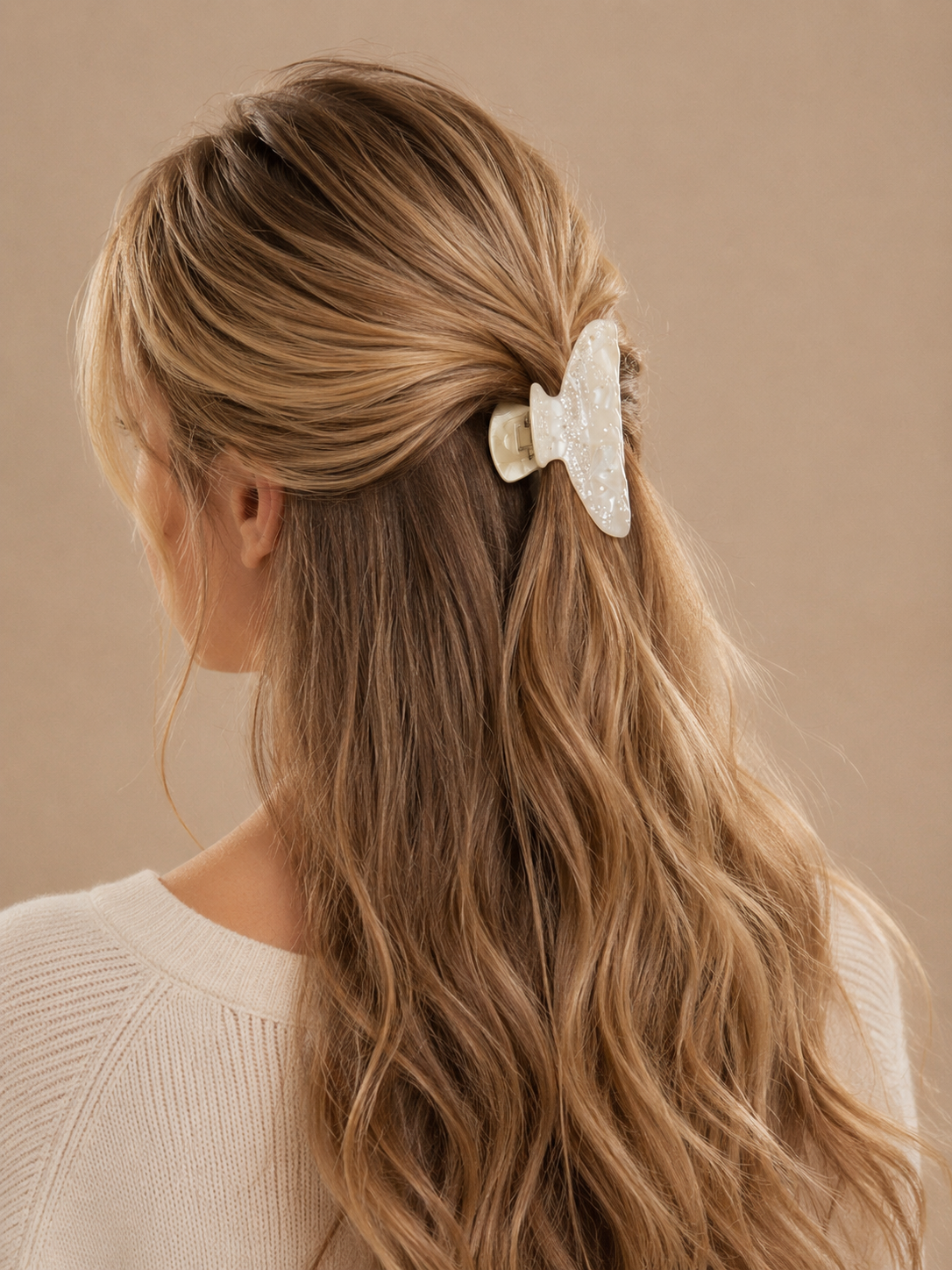 Elegant Rhinestone Hair Claw Clip
