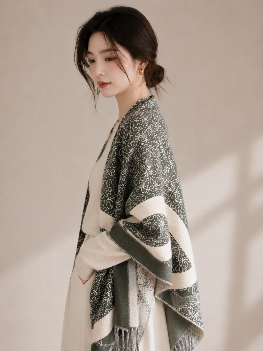 Oversized Double-Sided Cashmere Fringe Wrap
