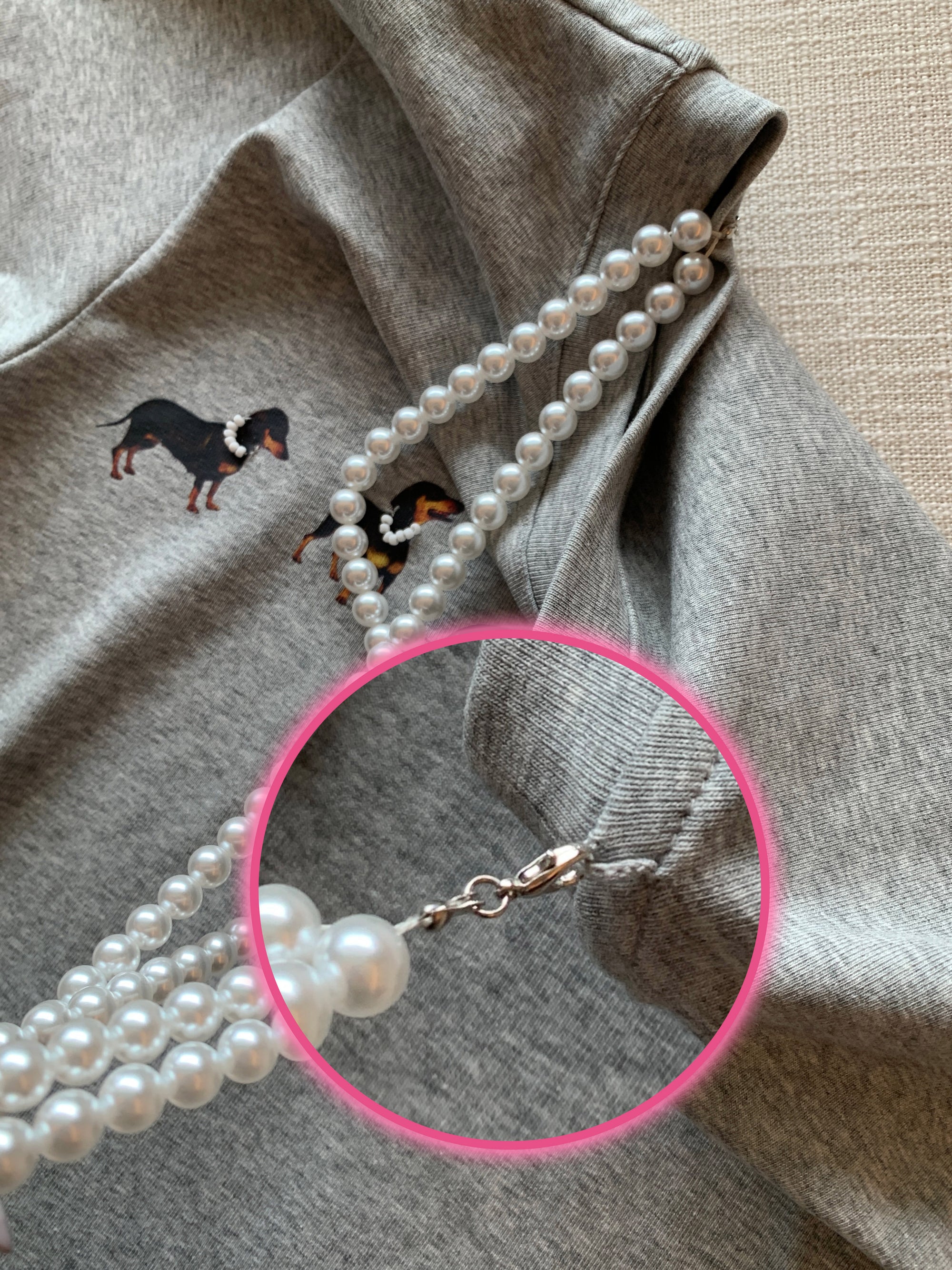 MARKGONG Jennie Style Pearl Dachshund Fitted Tee