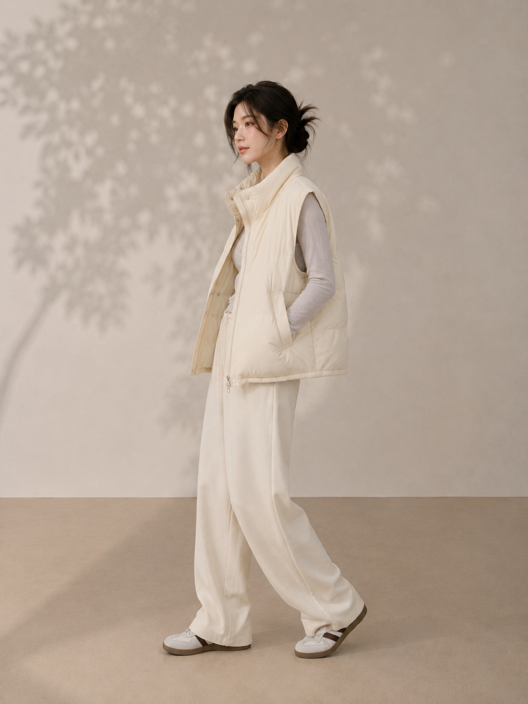 Korean Style 90% White Duck Down Vest