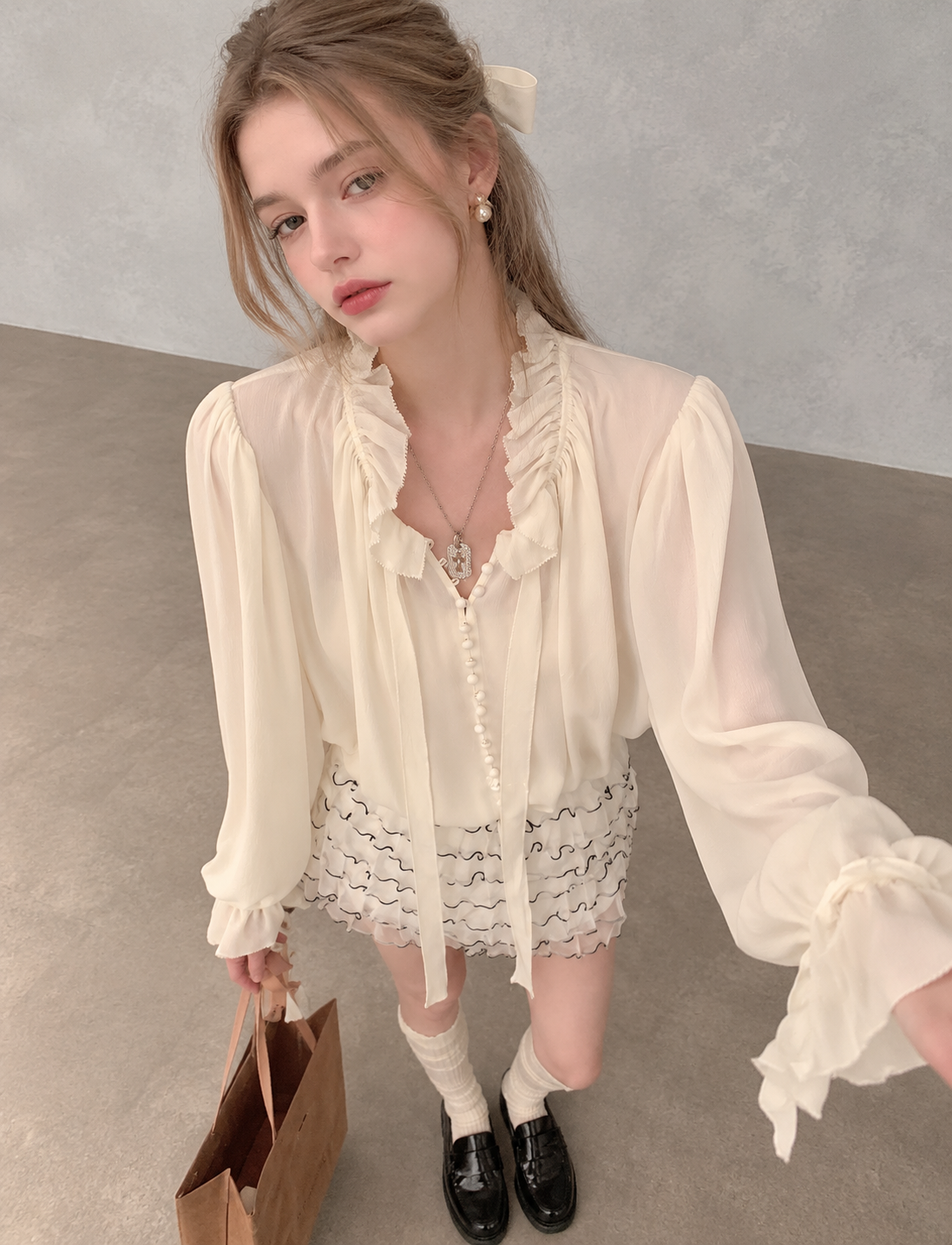 White Moonlight Ribbon Chiffon V-Neck Blouse