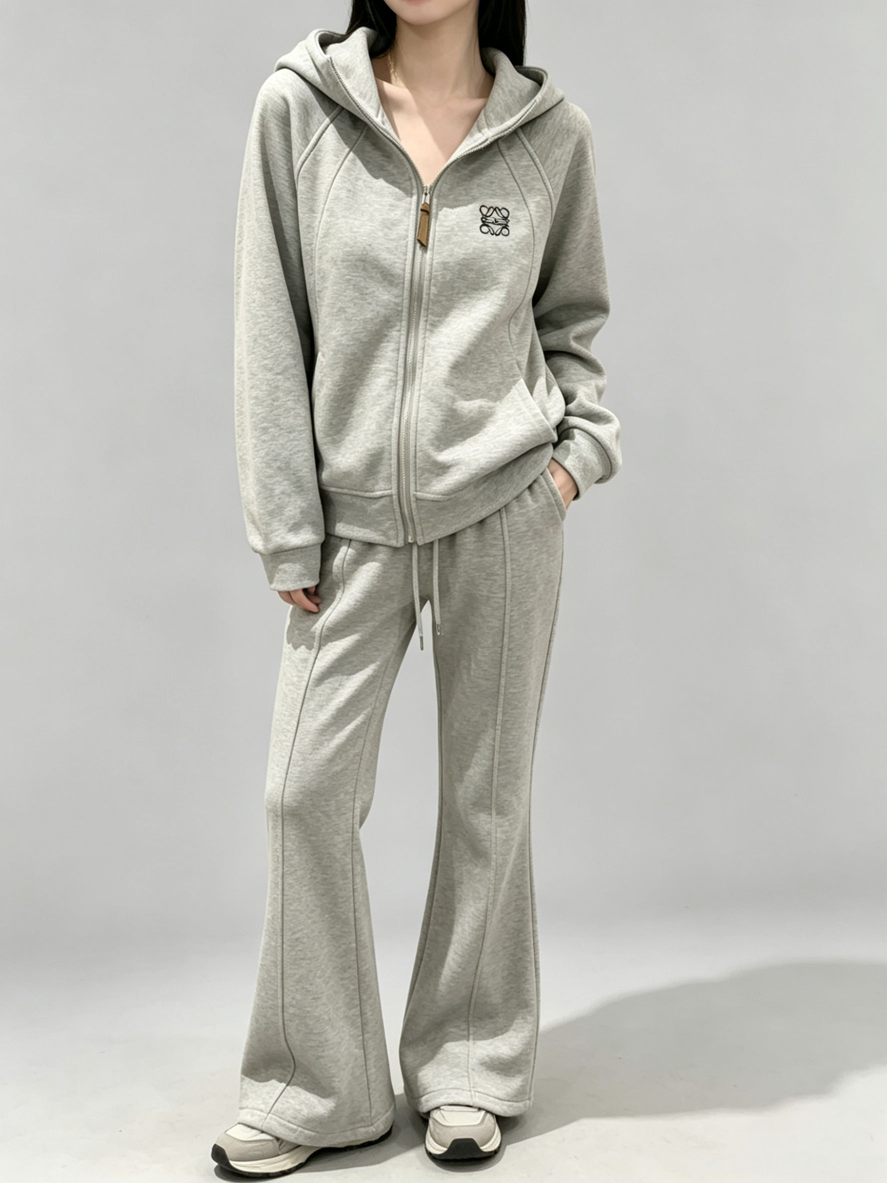 Fleece-Lined Thickened Hooded W Logo Zip Set