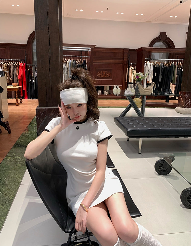 One-Piece Knitted Polo Dress