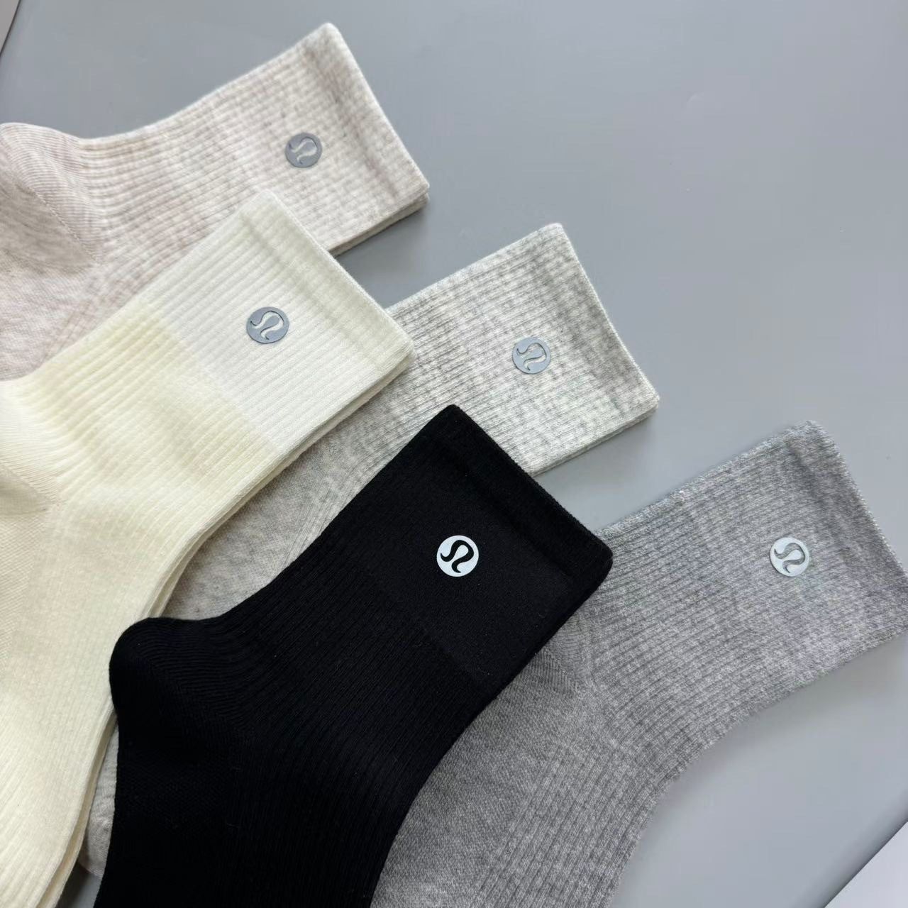 LULU reflective logo cotton socks (5 pairs)