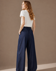 Old Money High-Waisted Wide-Leg Jeans