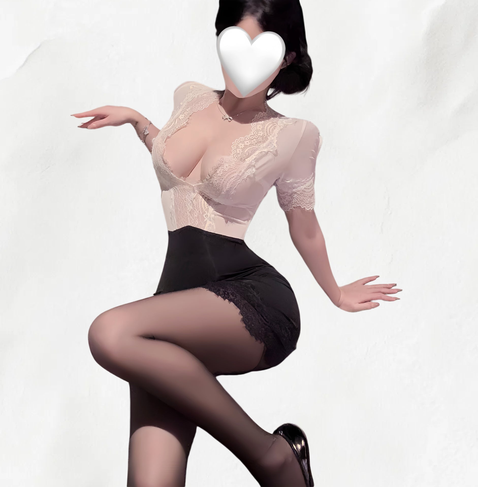 Sexy secretary-style deep V lace bodycon dress