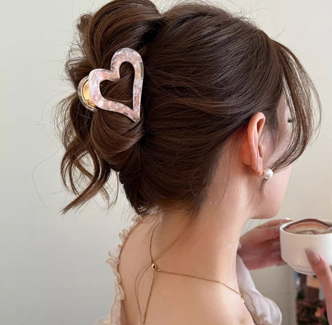 Heart-Shaped High Ponytail Hair Clip