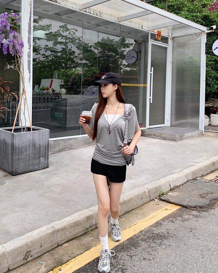 Regular-Shoulder Lace Patchwork Batwing Waist Tee