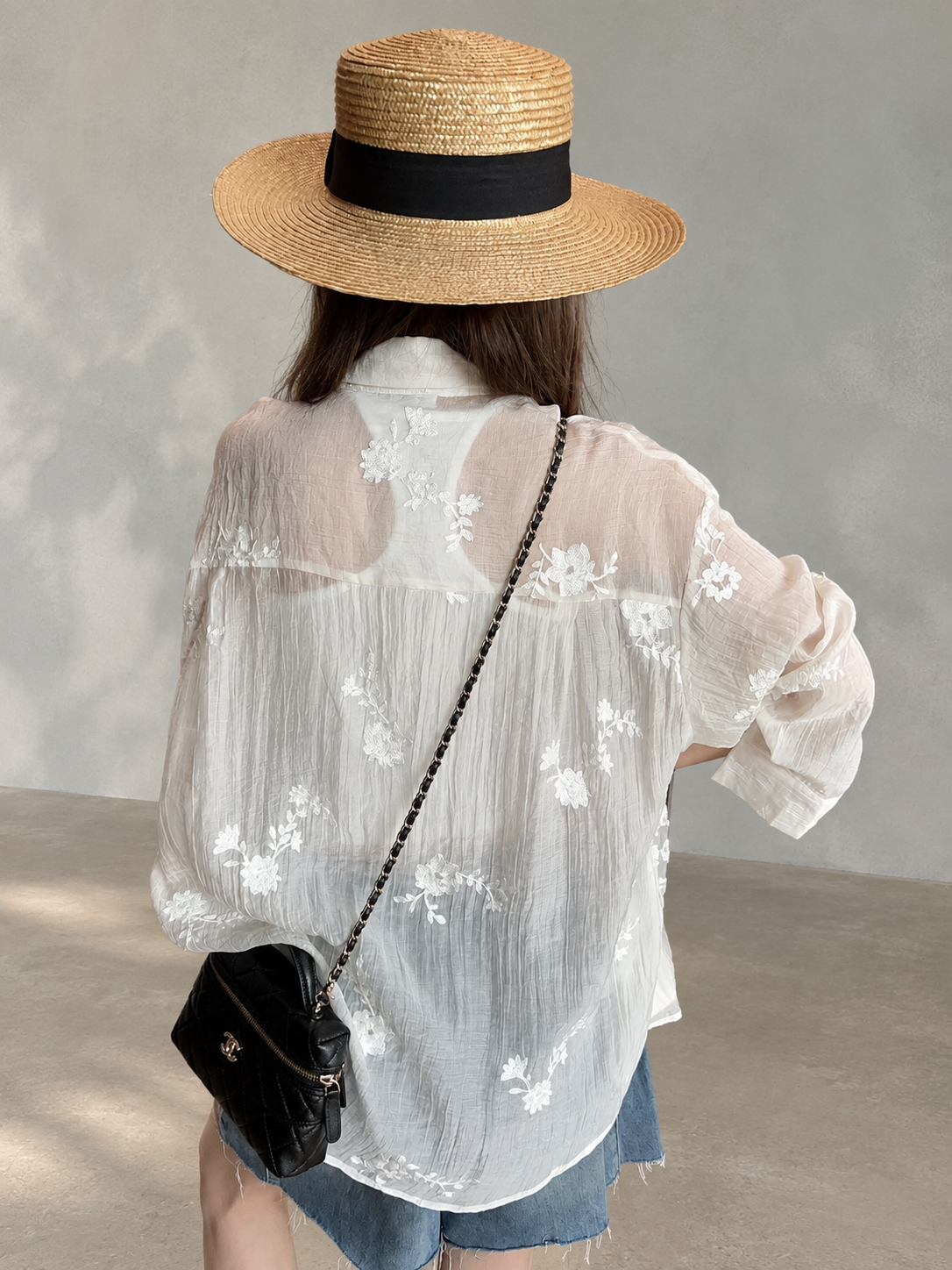 French‑style embroidered jacquard tencel shirt.