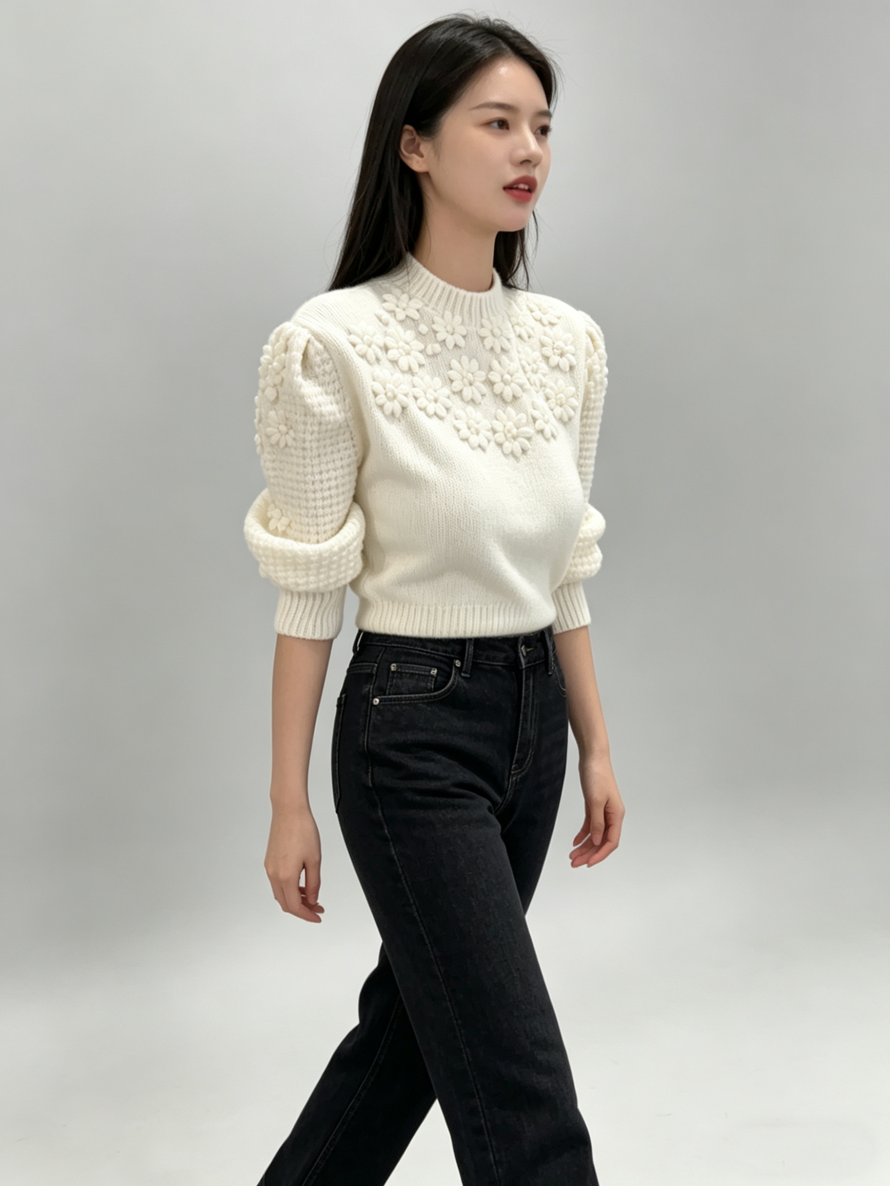 French Heavywork Chunky Floral Wool-Cashmere Sweater