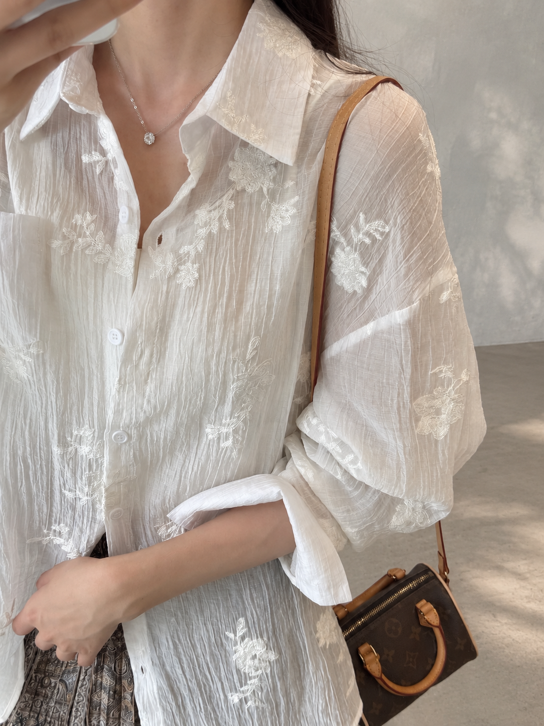 French‑style embroidered jacquard tencel shirt.
