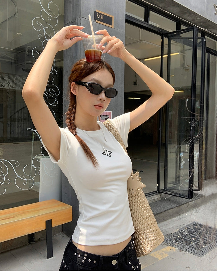 Classic fitted cotton tee