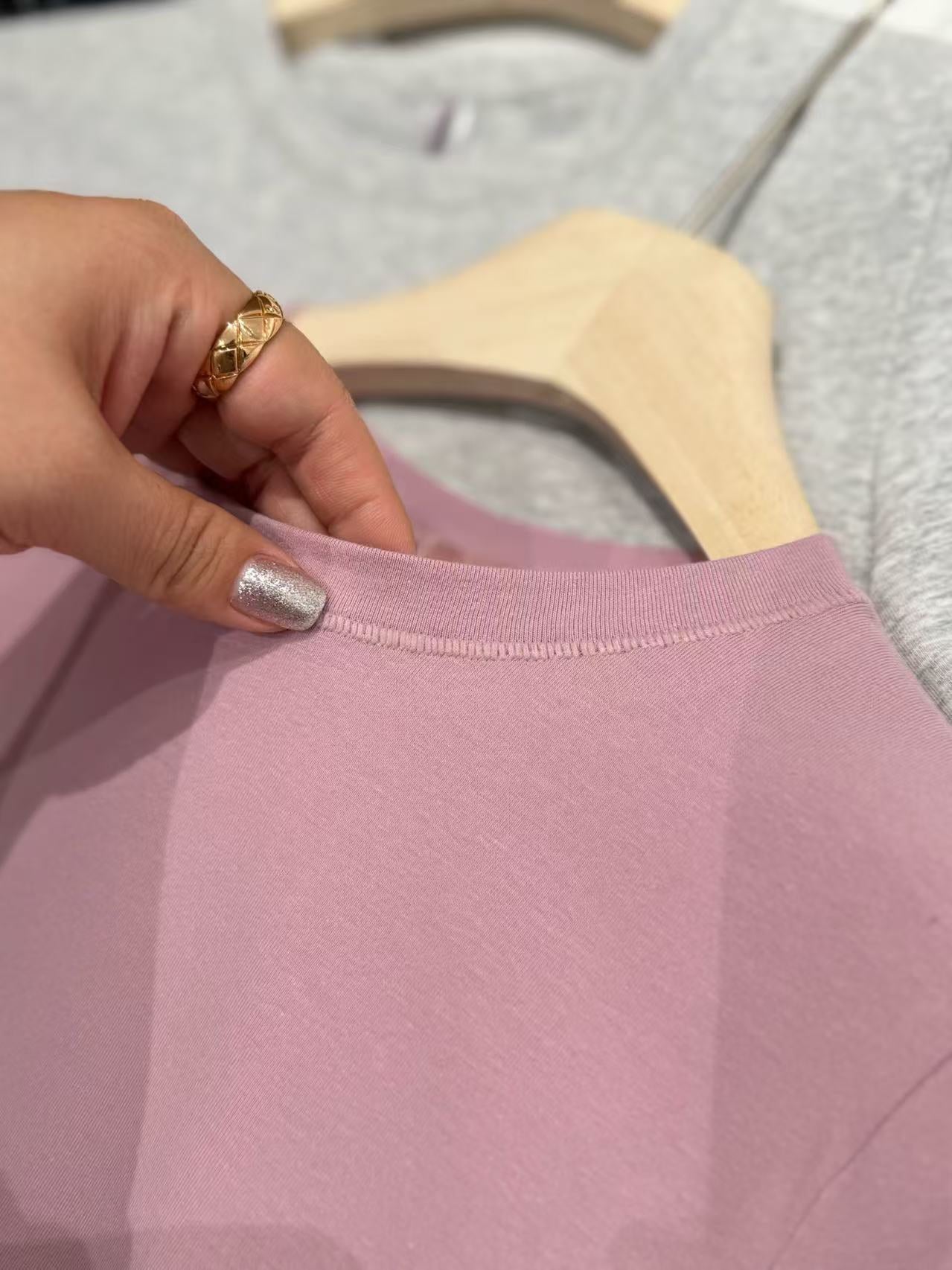 100% cotton SKIMS short sleeve tee