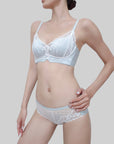 Elegant Comfort: Japanese-Style Deep V Wireless Bra